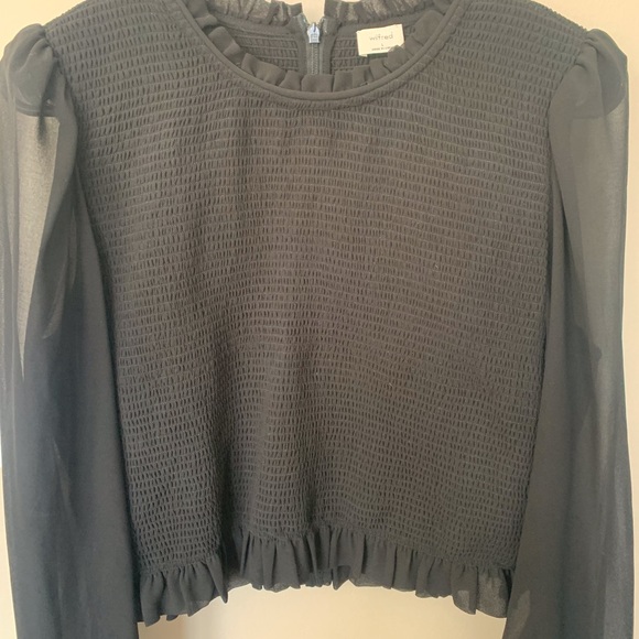 Aritiza Wilfred Tempest Smocked Chiffon Blouse - Picture 9 of 11